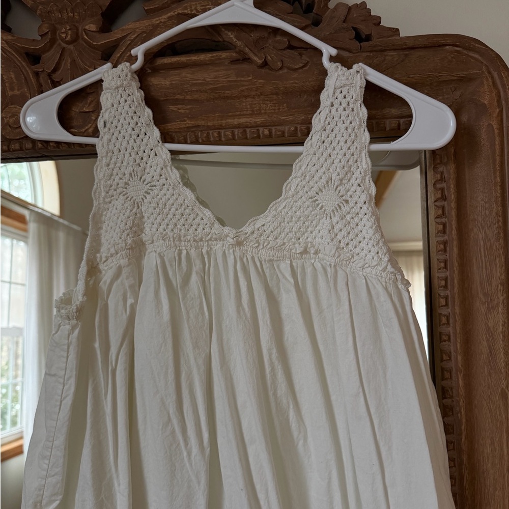 Doen size M White Crochet Strap Dress